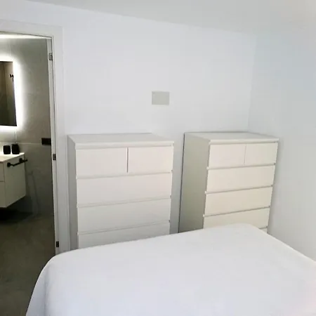 Apartman One Bedroom In *