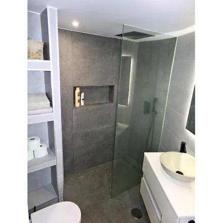 One Bedroom In Apartman